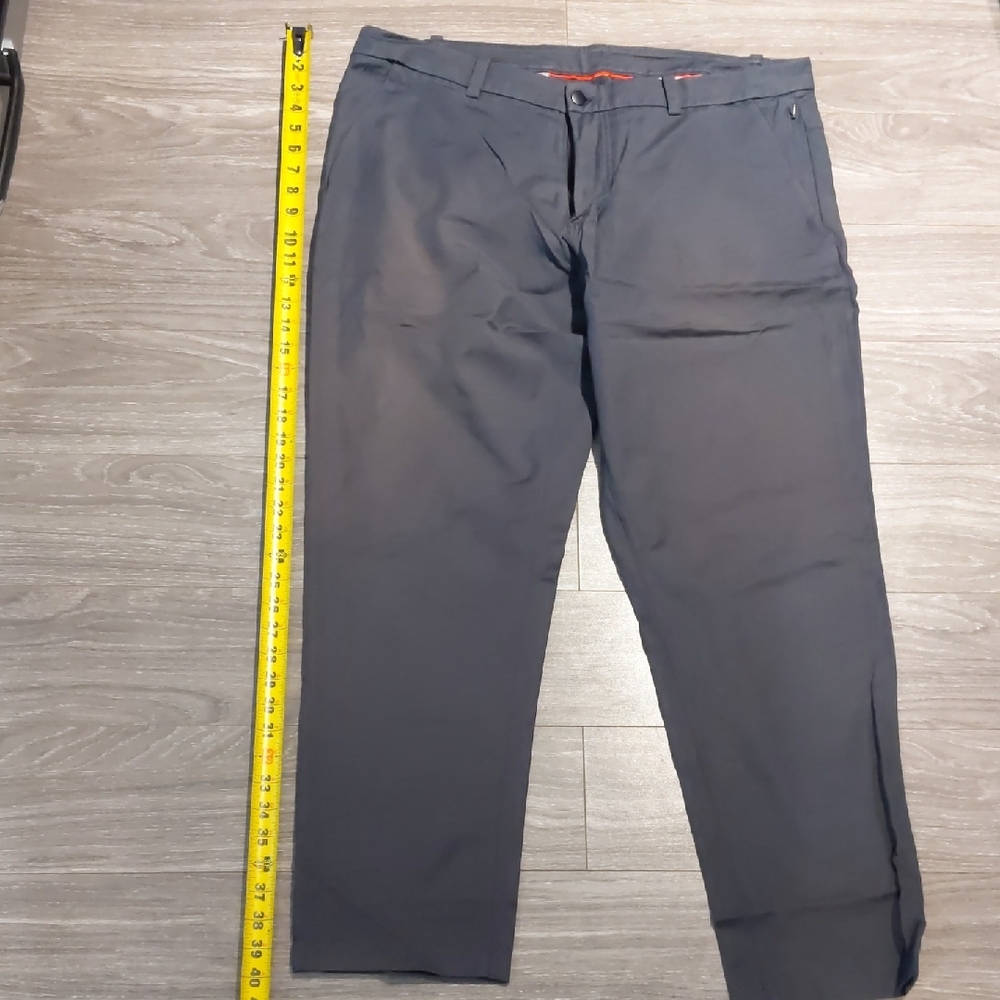 Lululemon ABC casual classic pants